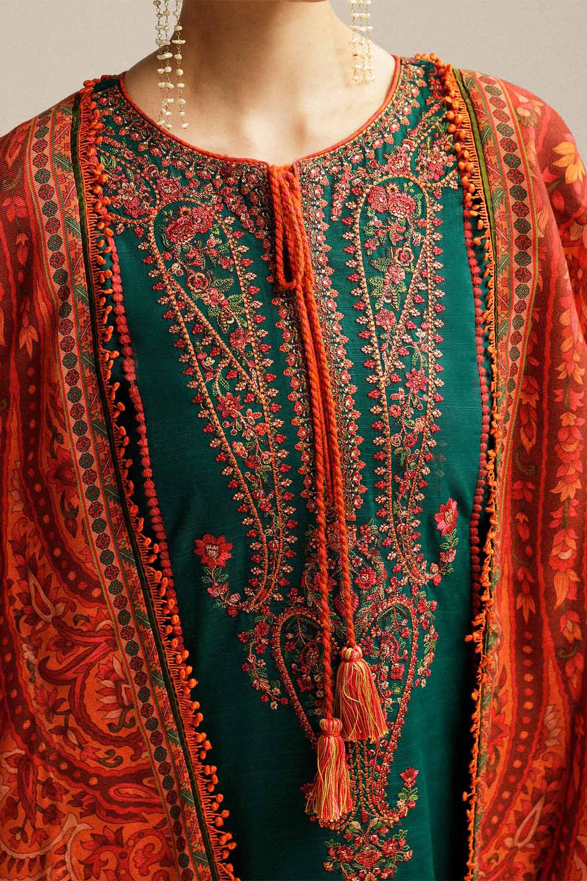 MB 525 - 3 Pcs Unstitched Heavy Embroidered Lawn Suit with Premium Quality Lawn Dupatta