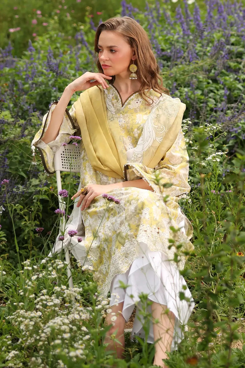 3 Piece Unstitched Embroidered Lawn Suit ( Printed Lawn Dupatta )