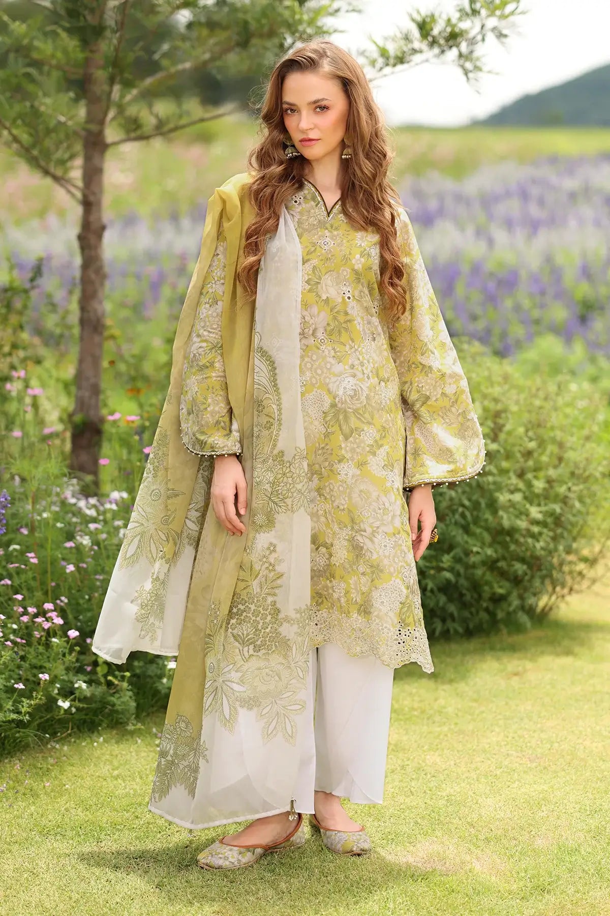 3 Piece Unstitched Embroidered Lawn Suit ( Printed Lawn Dupatta )