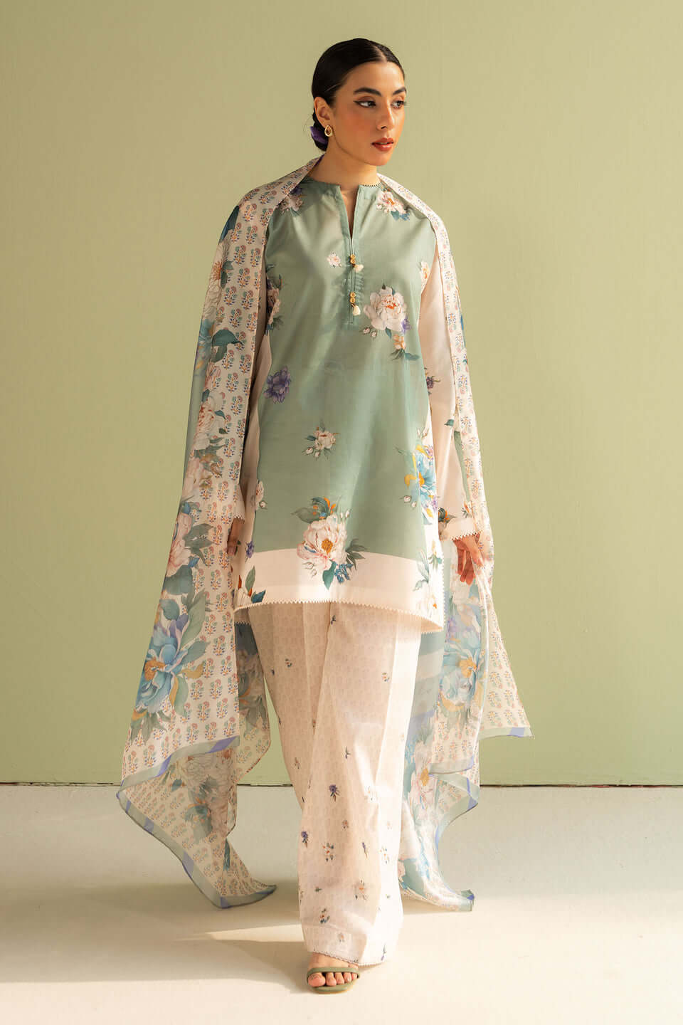 CO 496-3 Piece Unstitched Digital Printed Lawn Suit ( Fine Printed Polly Lawn Dupatta )