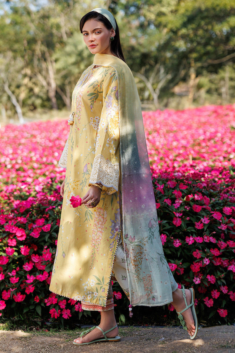 3 Piece - Unstitched Printed Lawn Fabric
