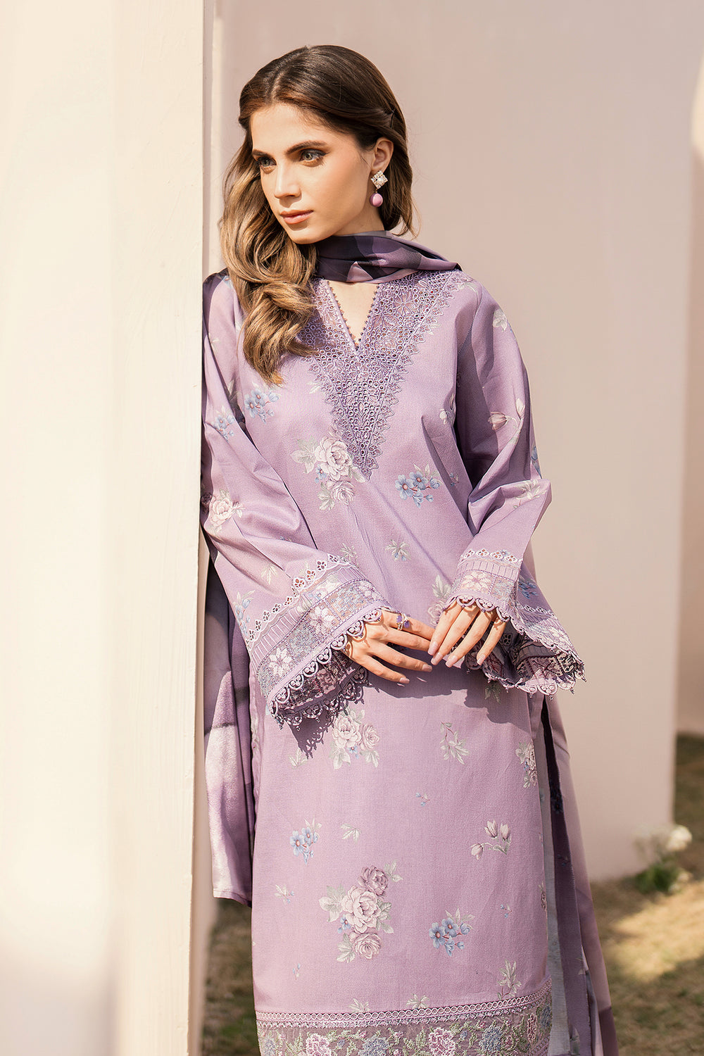 3 Piece - Unstitched Digital Printed Lawn Fabric With Lawn Dupatta