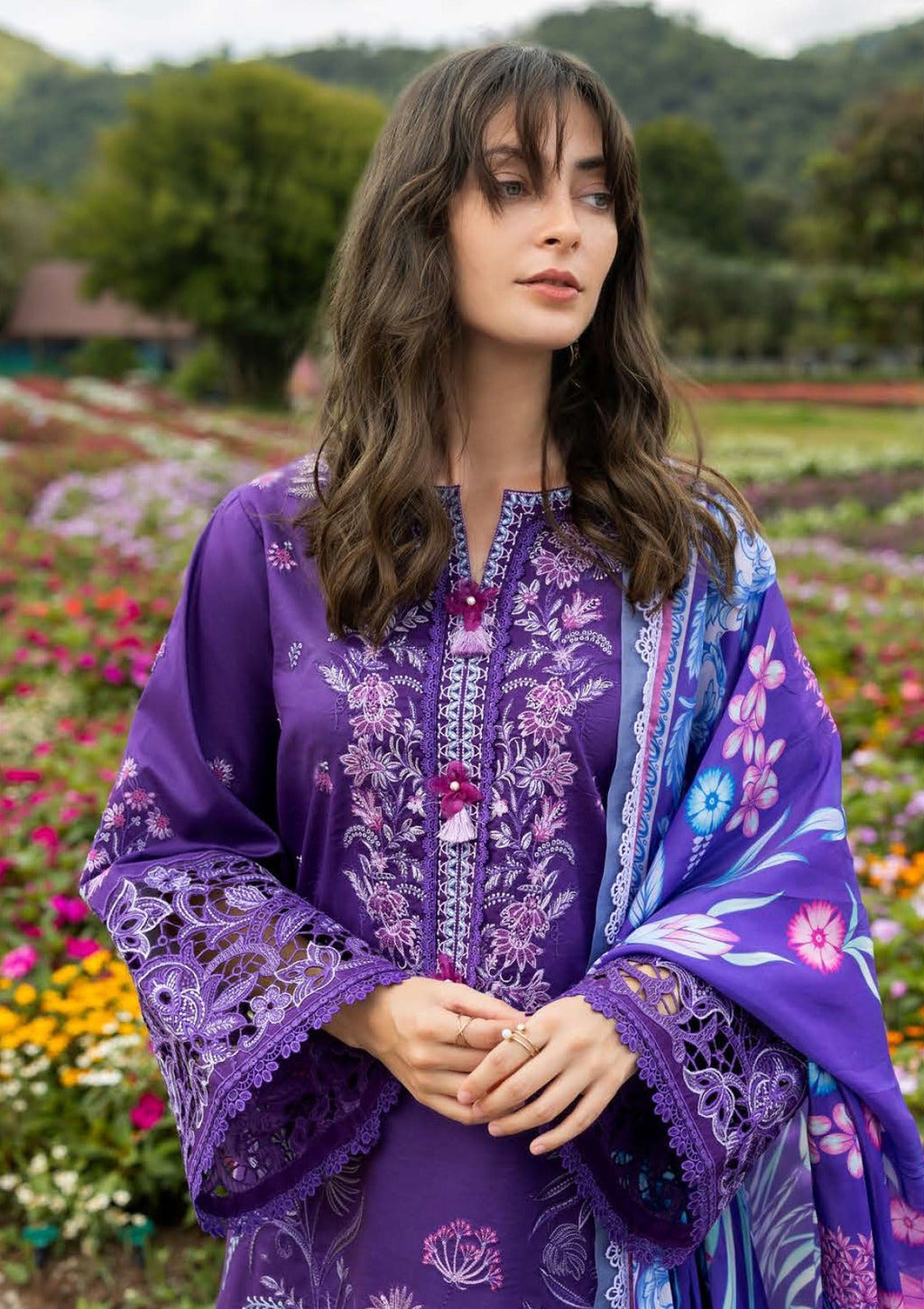 3 Piece - Unstitched Embroidered Lawn Fabric MS-2770