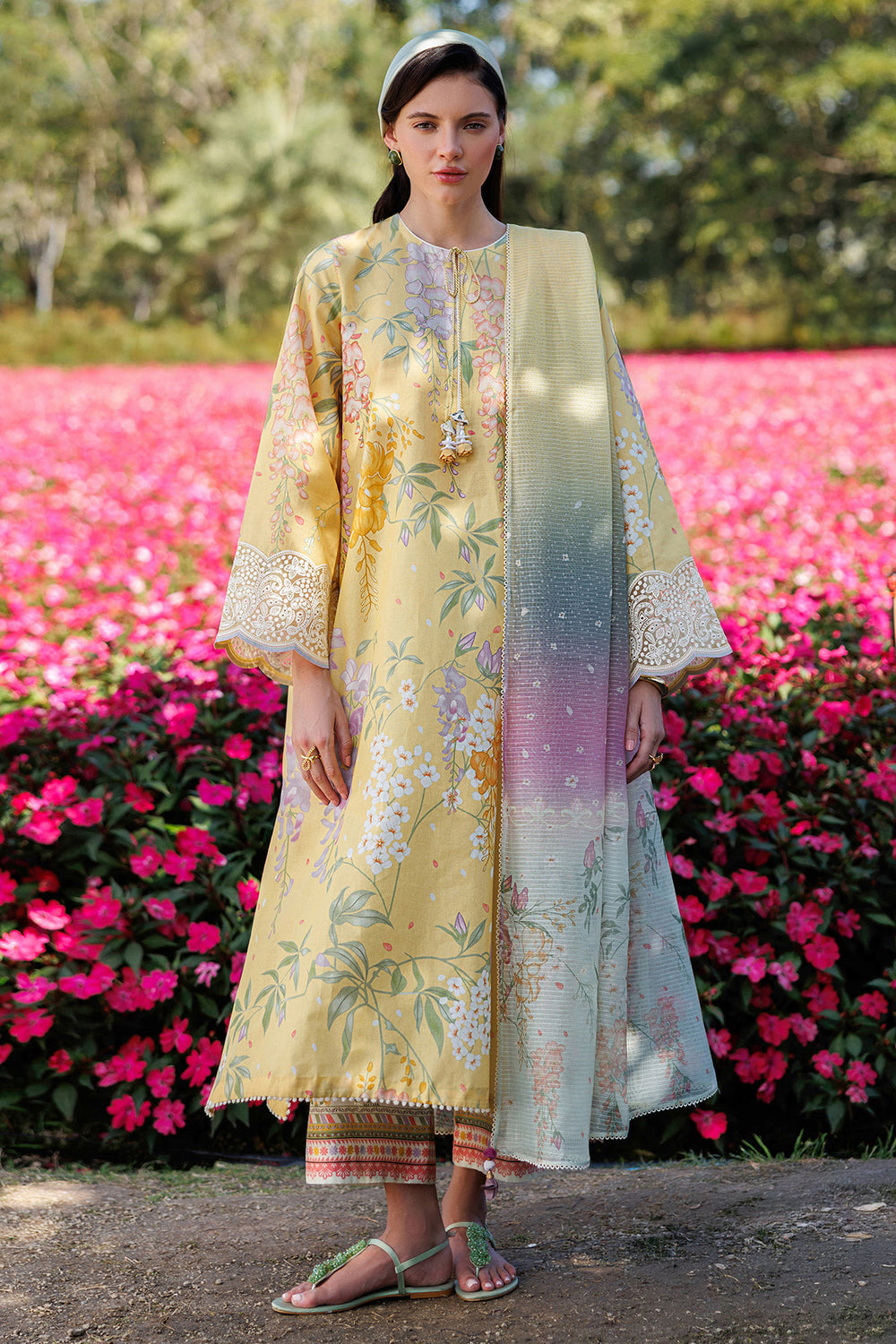 3 Piece - Unstitched Printed Lawn Fabric