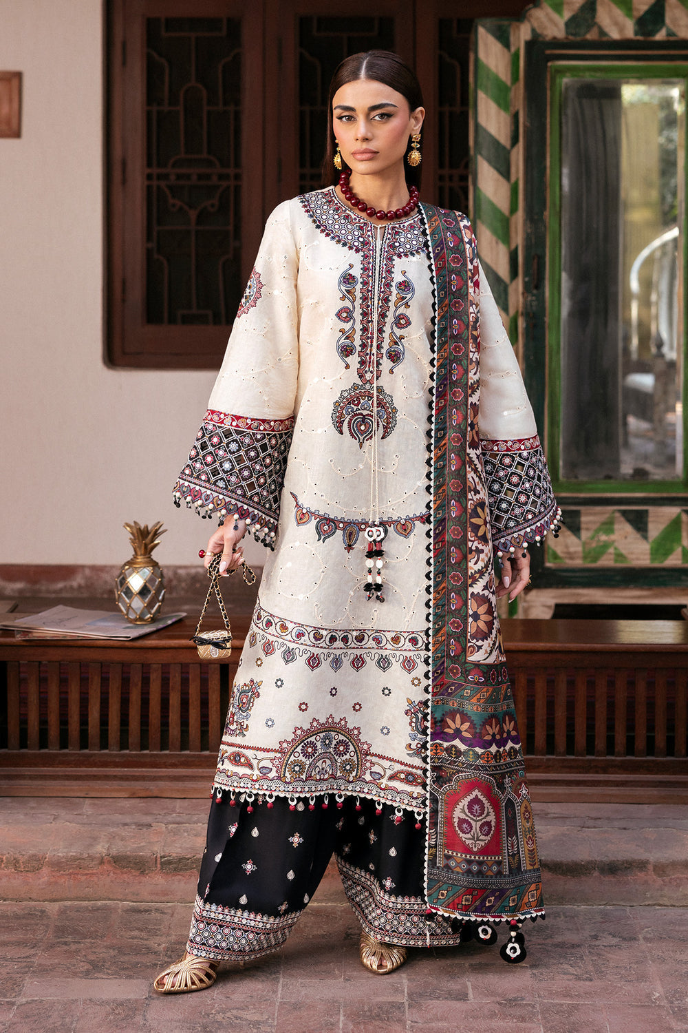 3 Piece - Unstitched Fully Embroidered Lawn Fabric JZ-2800