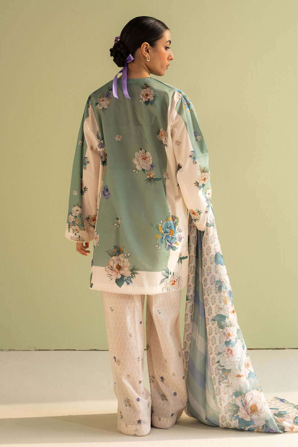CO 496-3 Piece Unstitched Digital Printed Lawn Suit ( Fine Printed Polly Lawn Dupatta )