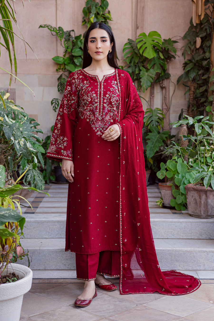 3 Piece - Unstitched Embroidered Lawn Fabric BT-2700