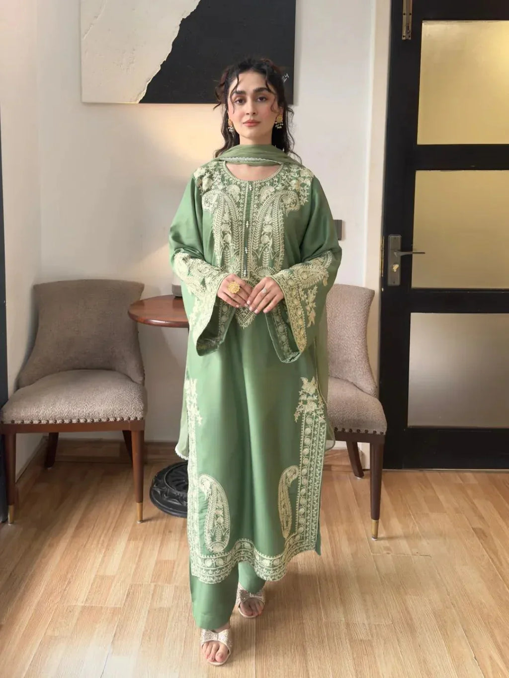 MR-2740  3Pc-Unstitched Embroidered Lawn Fabric With Embroidered Chiffon Dupatta